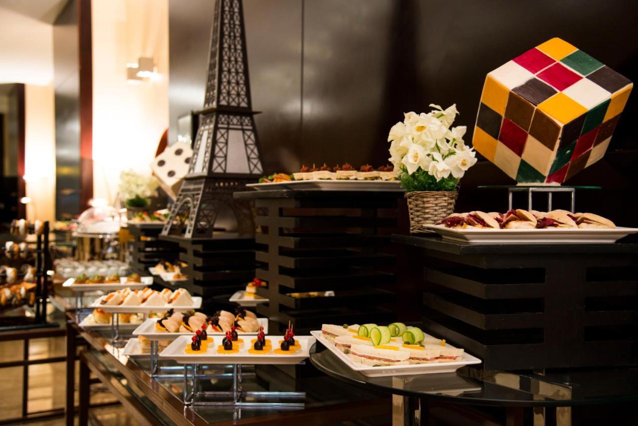 City Seasons Hotel & Suites Muscat Ngoại thất bức ảnh