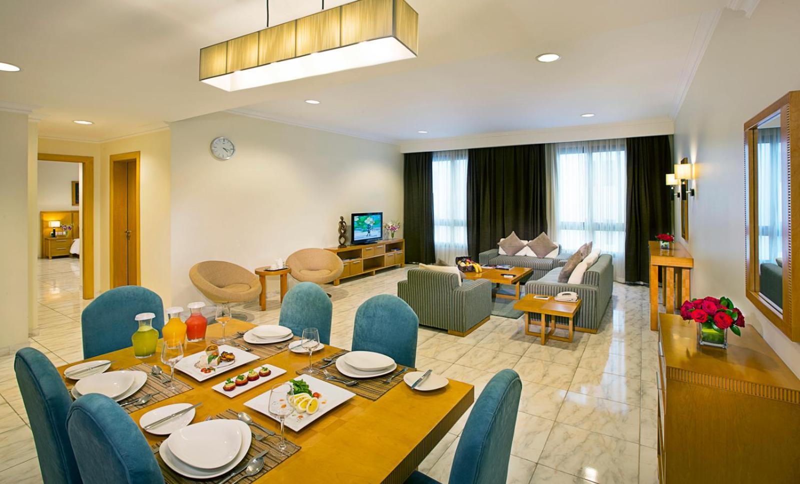 City Seasons Hotel & Suites Muscat Ngoại thất bức ảnh