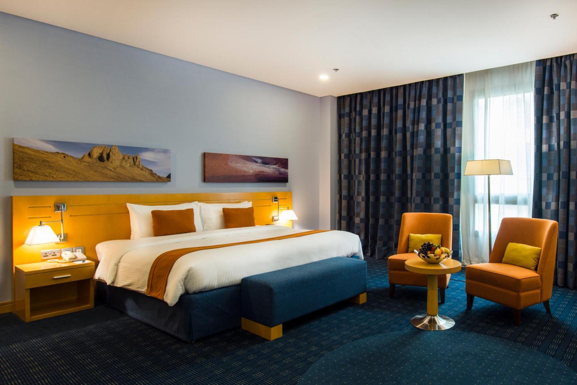 City Seasons Hotel & Suites Muscat Ngoại thất bức ảnh