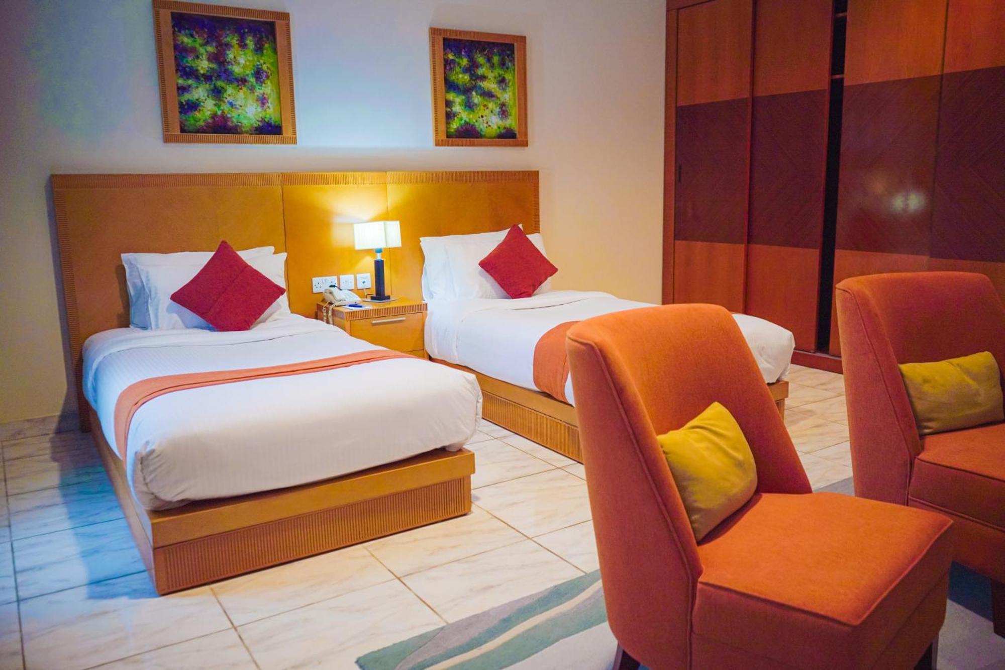 City Seasons Hotel & Suites Muscat Phòng bức ảnh