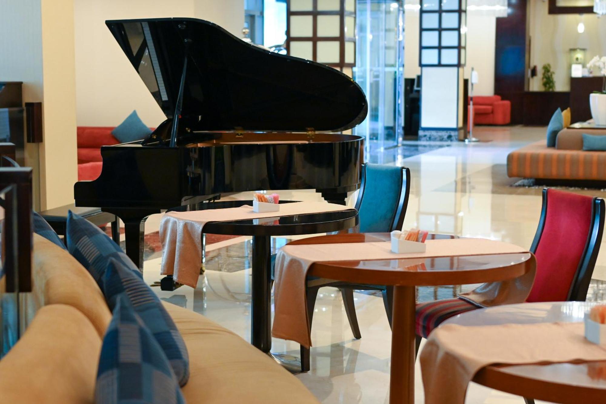 City Seasons Hotel & Suites Muscat Ngoại thất bức ảnh